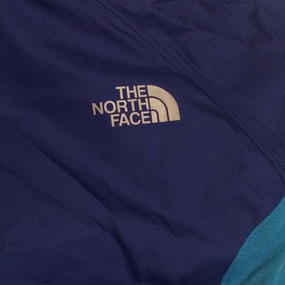 The North Face Baby Jacket Reversible Fleece Multicolor Hooded Size 6-12 - Picture 4 of 8
